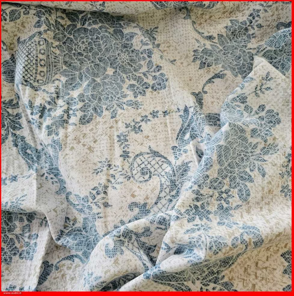 Flanelės audinio paklodė su guma 100/140/160/180/200x200+20cm. - 100x200+20cm.