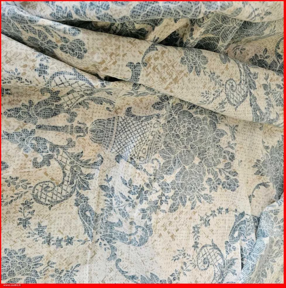 Flanelės audinio paklodė su guma 100/140/160/180/200x200+20cm. - 100x200+20cm.