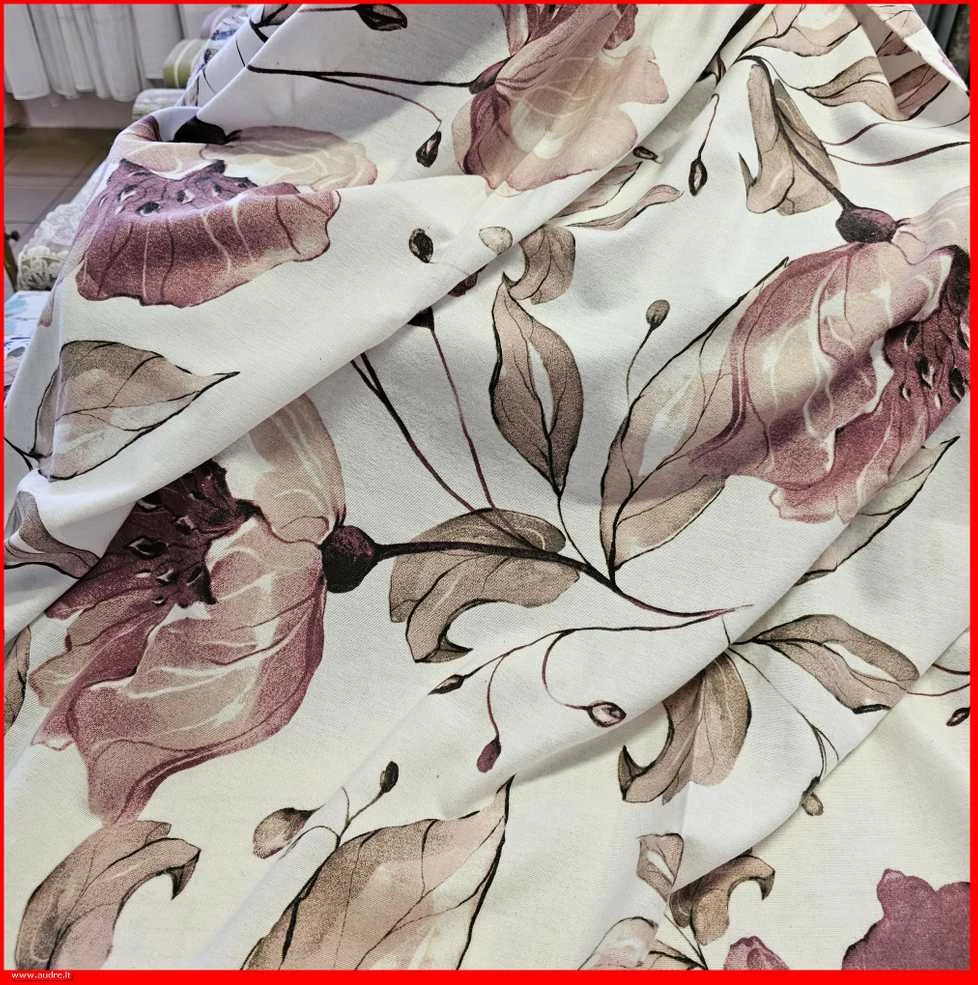 Flanelės audinio paklodė su guma 100/140/160/180/200x200+20cm. - 100x200+20cm.