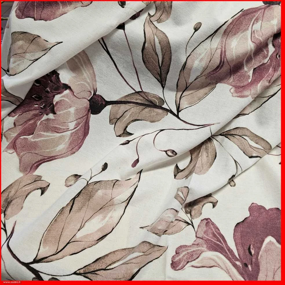 Flanelės audinio paklodė su guma 100/140/160/180/200x200+20cm. - 100x200+20cm.