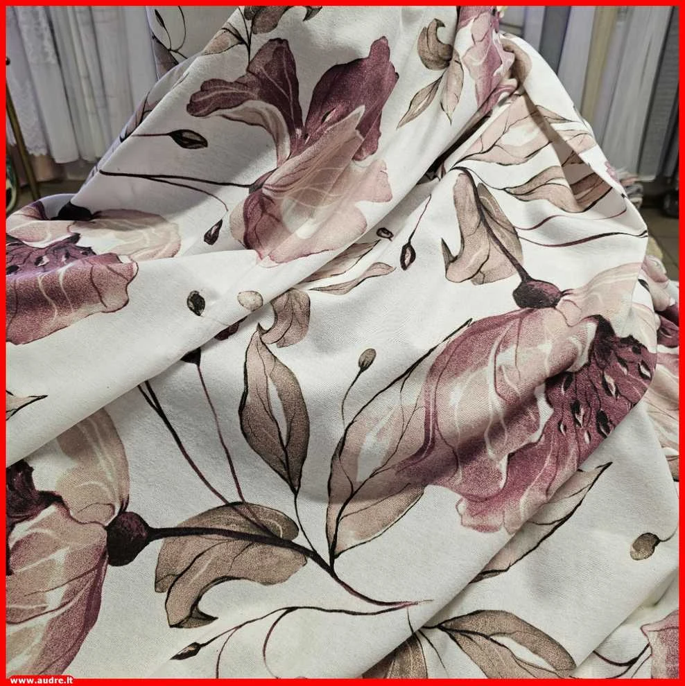 Flanelės patalynės komplektas - Antklodės užvalkalas 160x200 cm. + pagalvės užvalkalas 50x70 cm. (1 vnt.)