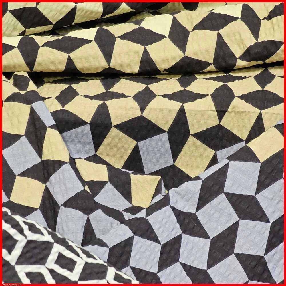 Glamžyto medvilninio audinio antklodės ir pagalvės užvalkalų patalynės komplektas - Antklodės užvalkalas 200x200 cm. + pagalvės užvalkalai 50x70 cm. (2 vnt.)
