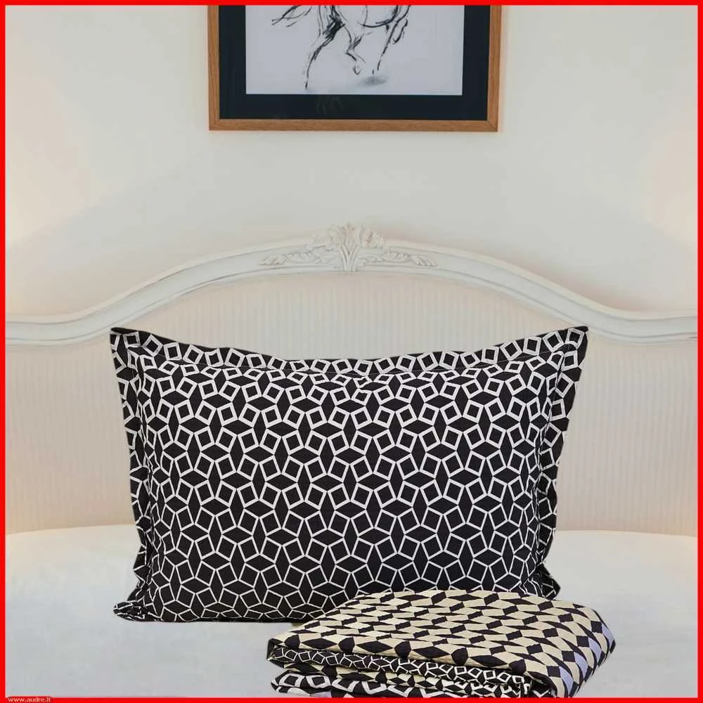 Glamžyto medvilninio audinio pagalvės užvalkalas - 50x70 cm. be užtrauktuko