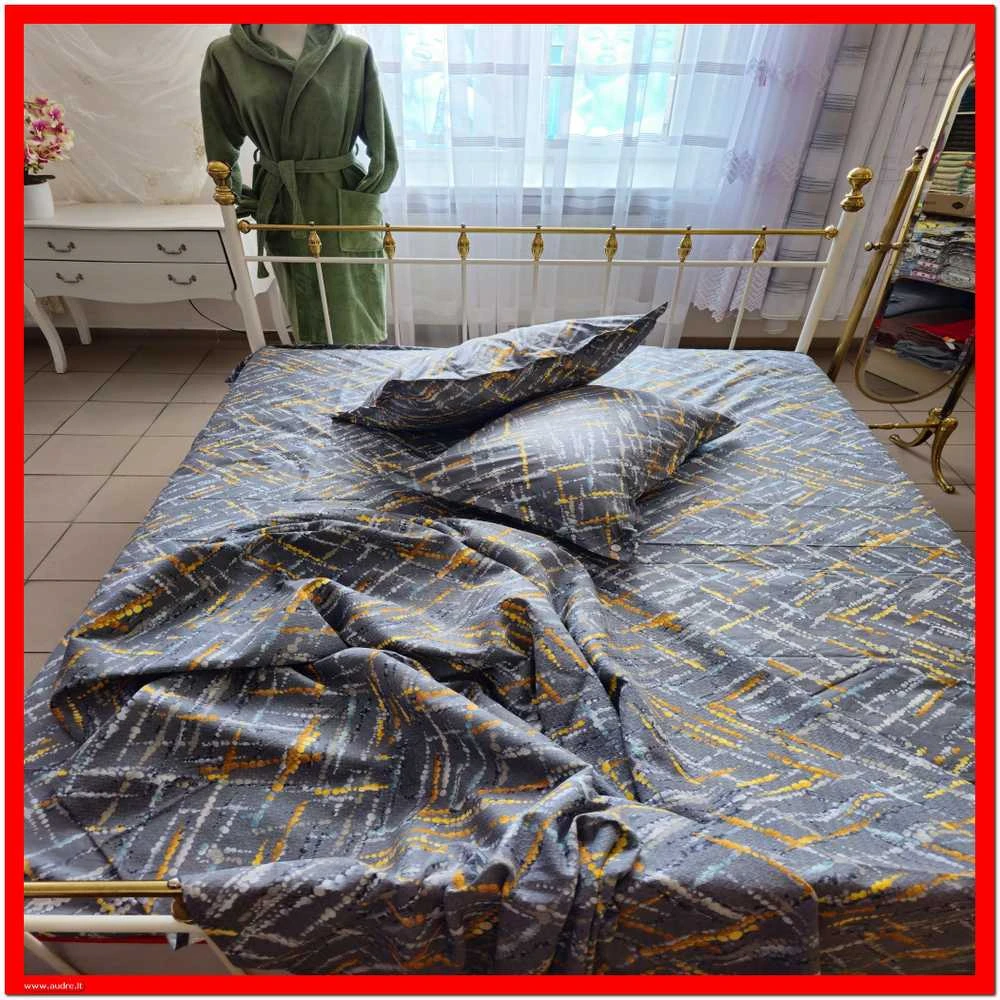 Lovos užtiesalai pilkos spalvos - Pilka - 180x240cm.