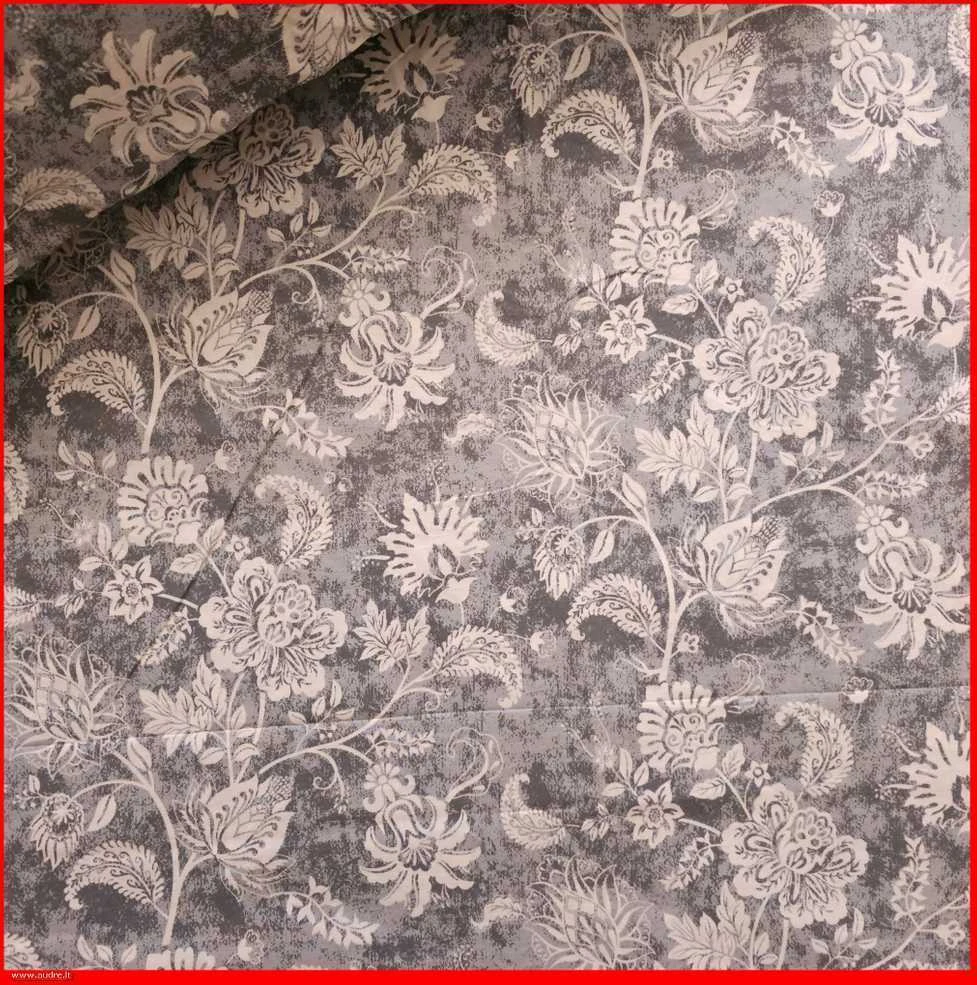 100 proc. medvilnės patalynės komplektas - Antklodės užvalkalas 220x200 cm. +2 pagalvės užvalkalai 50x70 cm. be užtrauktuko.