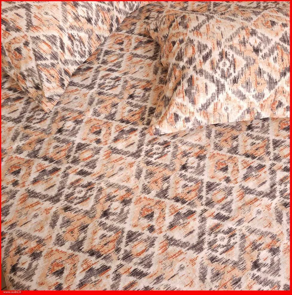 100 proc. medvilnės patalynės komplektas - Antklodės užvalkalas 220x200 cm. + pagalvės užvalkalai 50x70 cm. (2 vnt.)