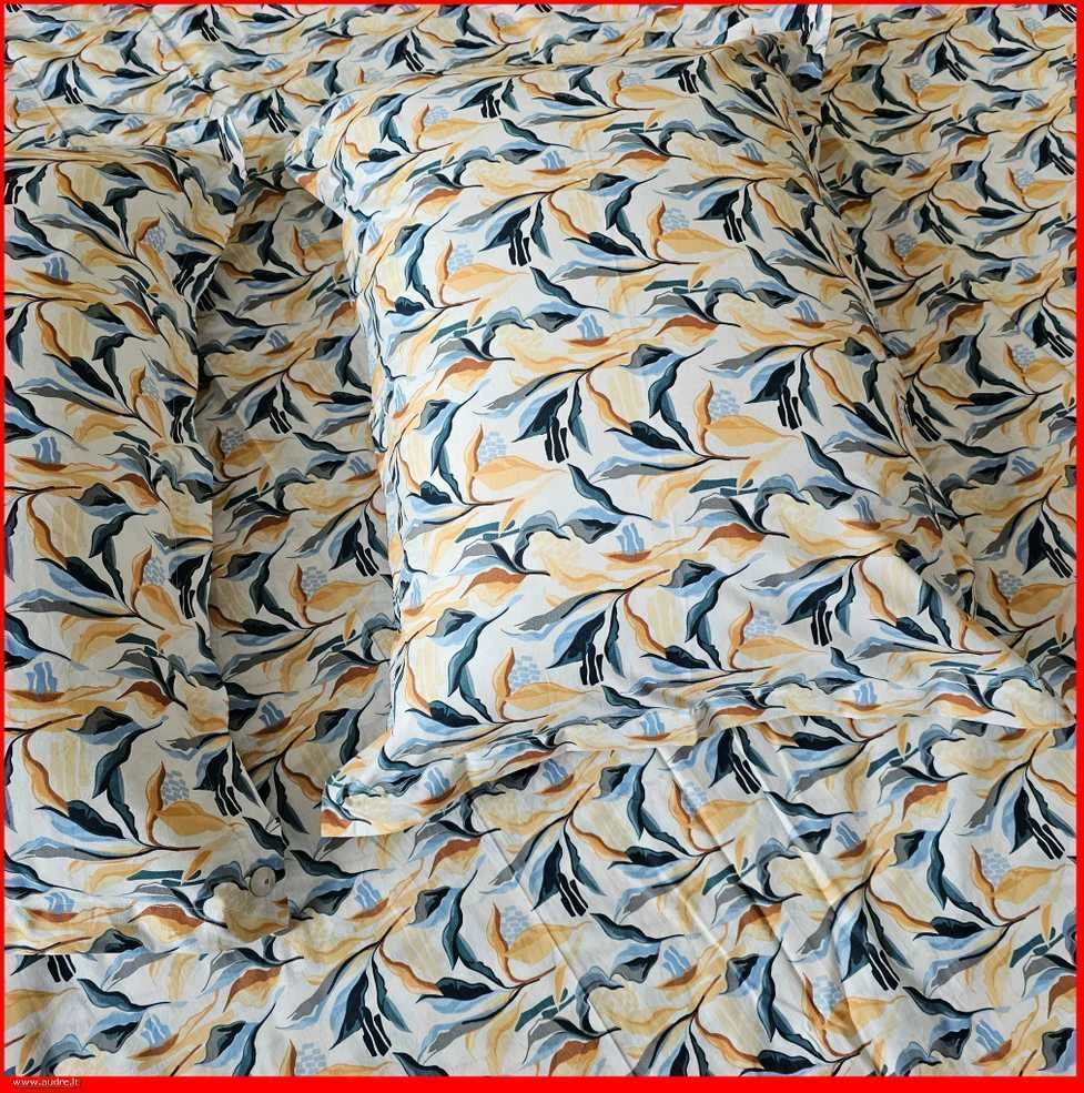 100 proc. medvilnės patalynės komplektas - Antklodės užvalkalas 200x200 cm. + 2 pagalvės užvalkalai 50x70 cm.