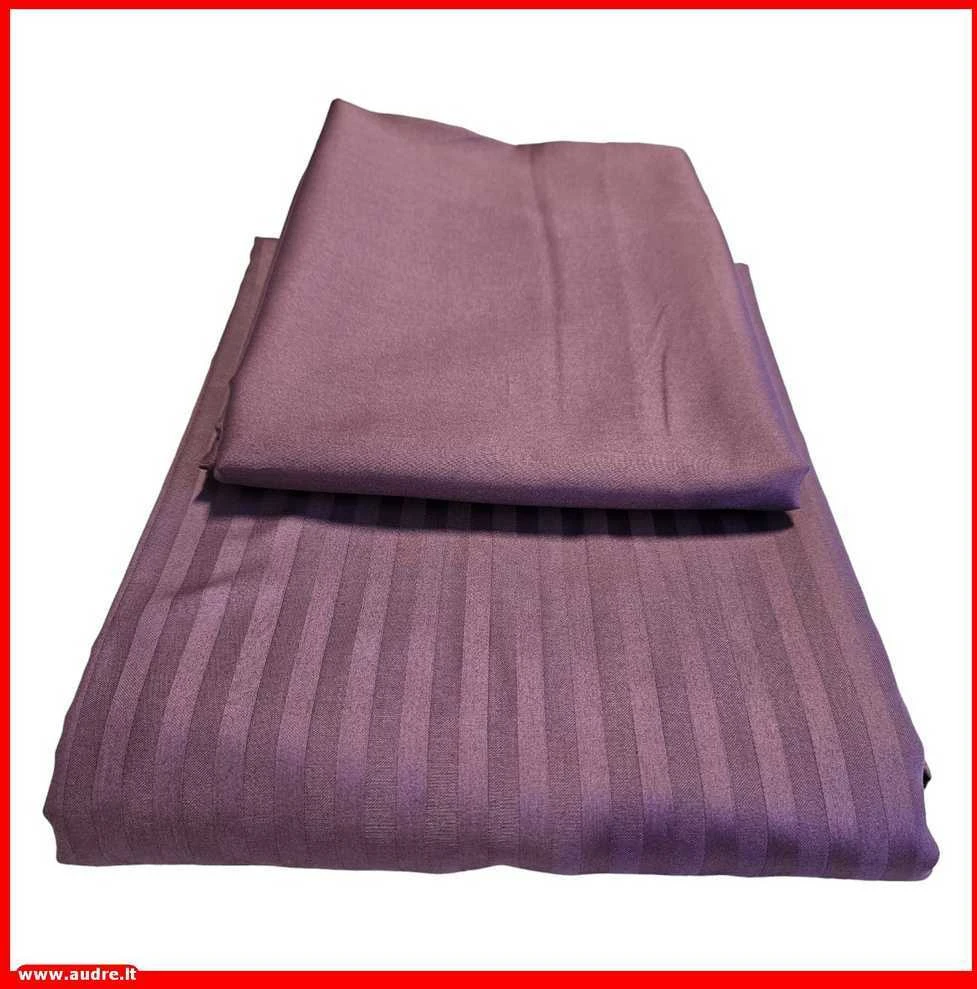 Patalynės komplektas Antklodės ir pagalvės užvalkalų komplektas - Antklodės užvalkalas 200x200 cm. + pagalvės užvalkalai 50x70 cm. (2 vnt.)