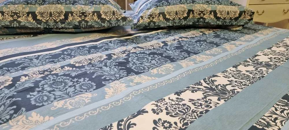 100 proc. medvilnės patalynės komplektas - Antklodės užvalkalas 160x200 cm. + pagalvės užvalkalas 50x70 cm. (1 vnt.)