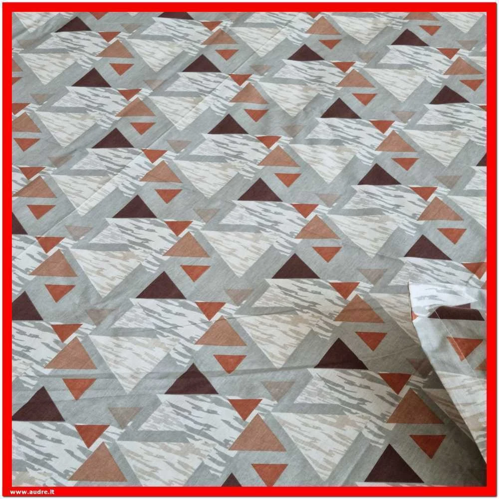 100 proc. medvilnės patalynės komplektas - Antklodės užvalkalas 140x200 cm. + pagalvės užvalkalas 50x70 cm. be užtrauktuko (1 vnt.)
