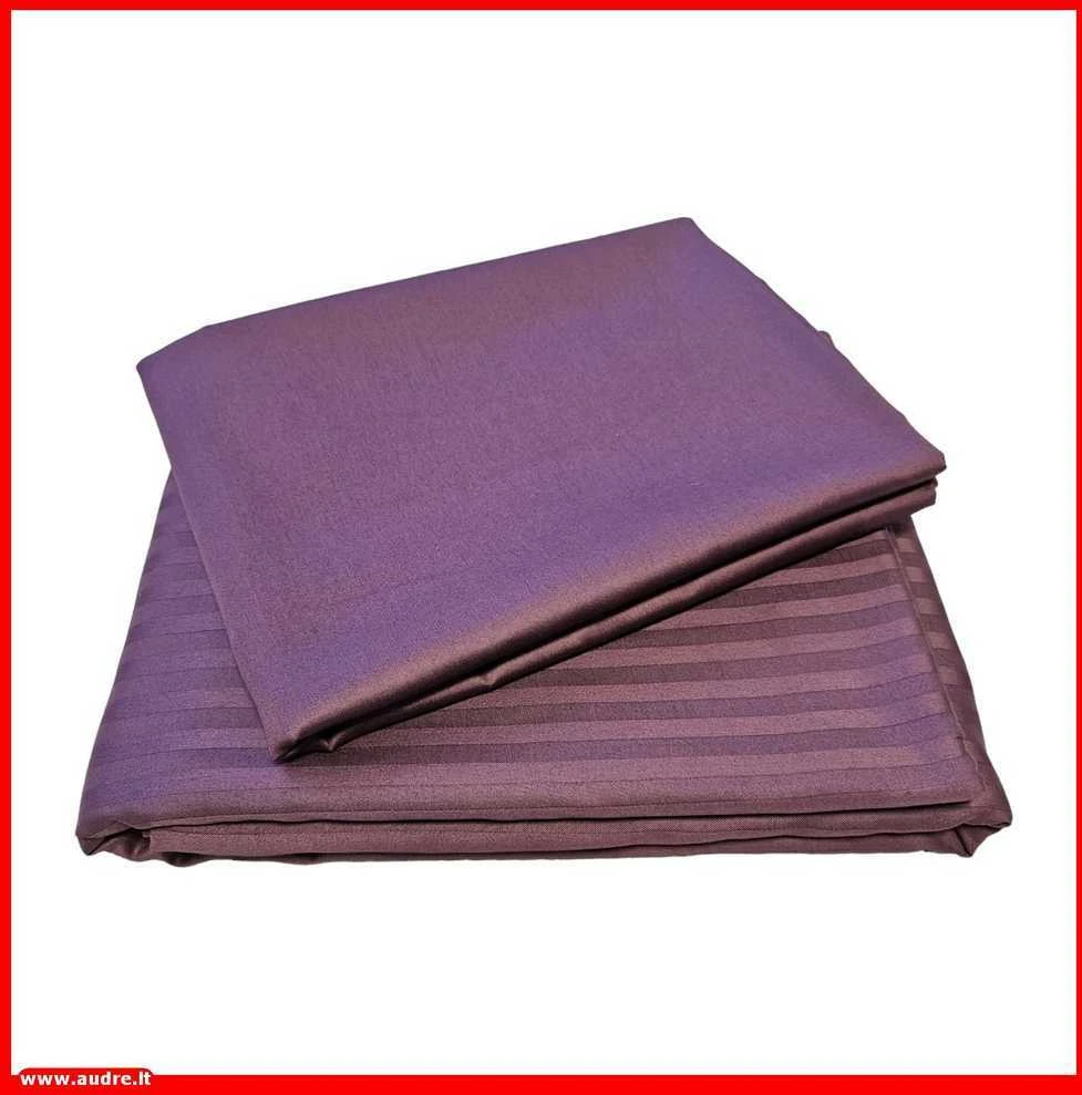 Patalynės komplektas Antklodės ir pagalvės užvalkalų komplektas - Antklodės užvalkalas 200x200 cm. + pagalvės užvalkalai 50x70 cm. (2 vnt.)