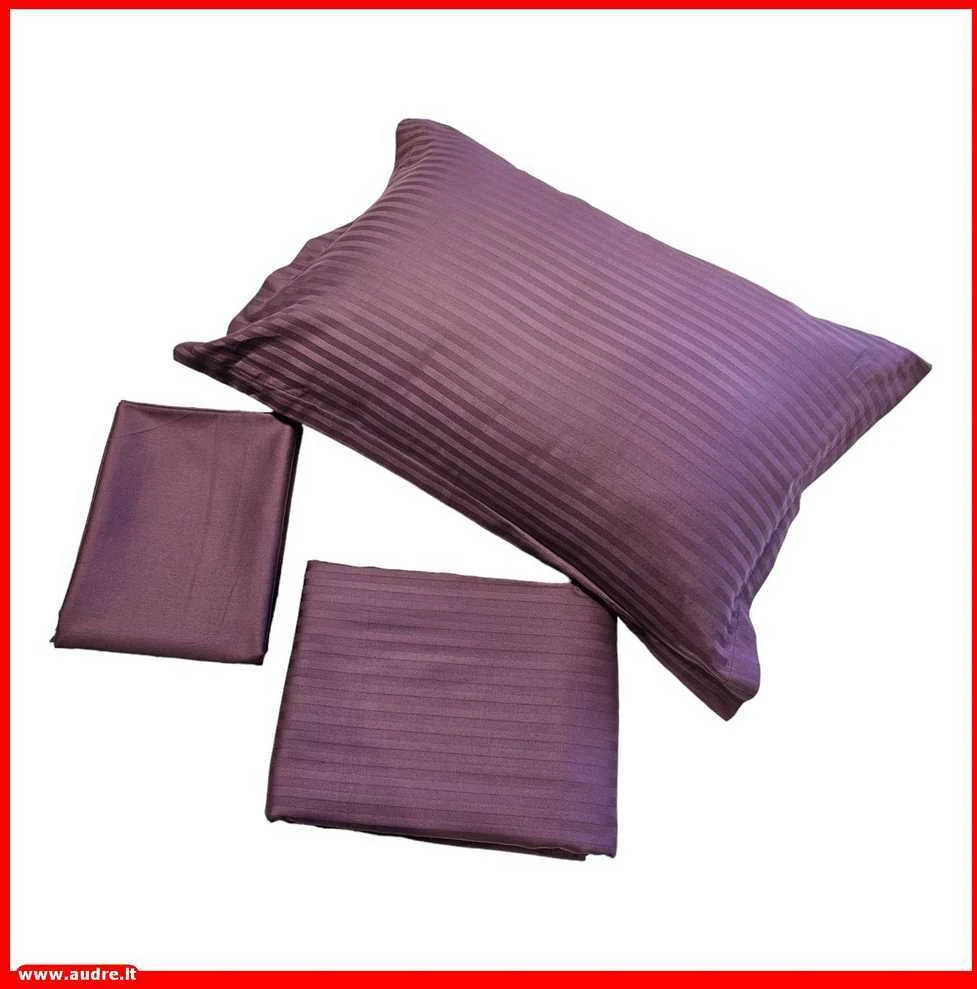 Patalynės komplektas Antklodės ir pagalvės užvalkalų komplektas - Antklodės užvalkalas 200x200 cm. + pagalvės užvalkalai 50x70 cm. (2 vnt.)