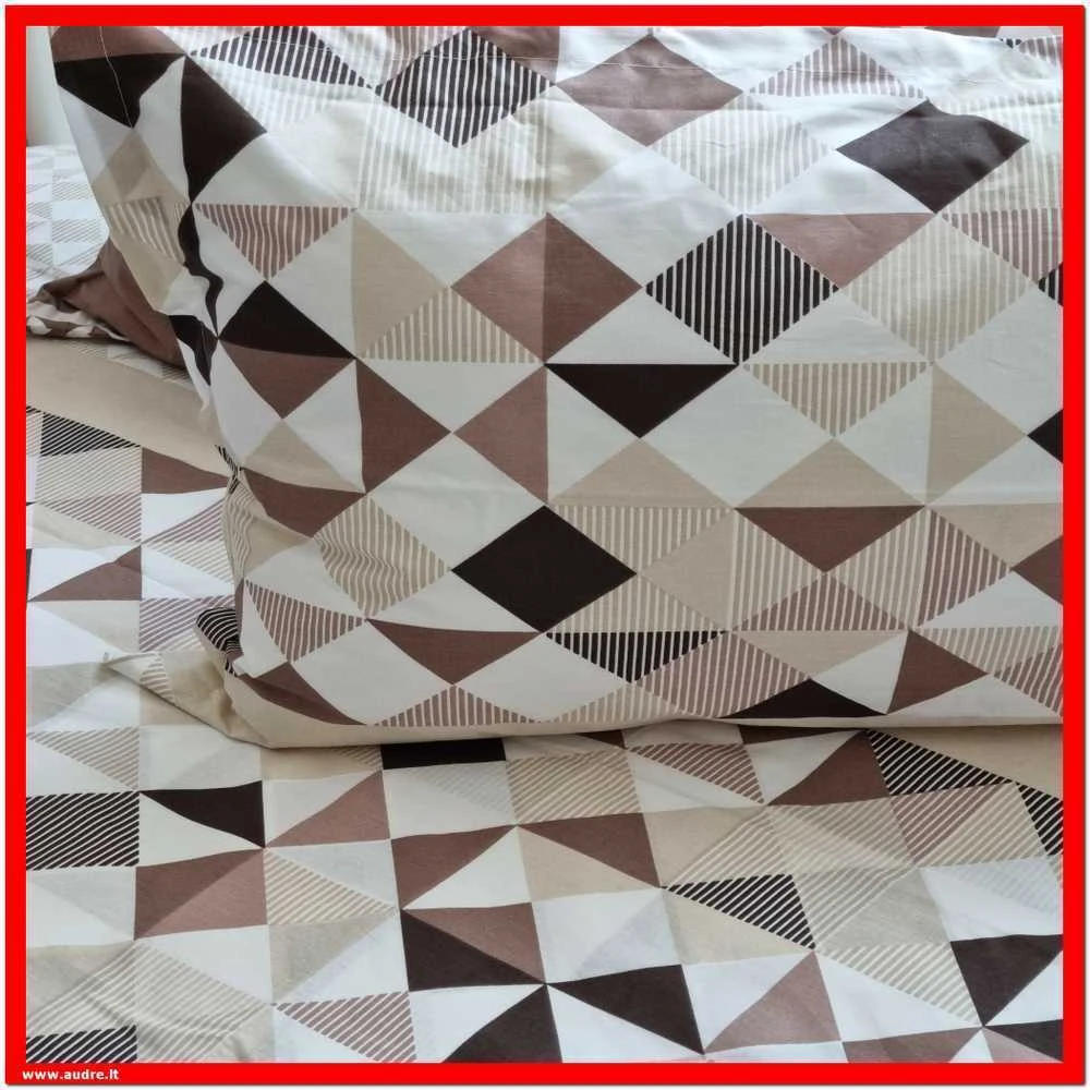 100 proc. medvilnės patalynės komplektas - Antklodės užvalkalas 140x200 cm. + pagalvės užvalkalas 50x70 cm. be užtrauktuko (1 vnt.)