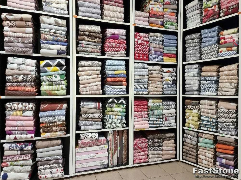 100 proc. medvilnės patalynės komplektas - Antklodės užvalkalas 200x200 cm. + pagalvės užvalkalai 50x70 cm. (2 vnt.)