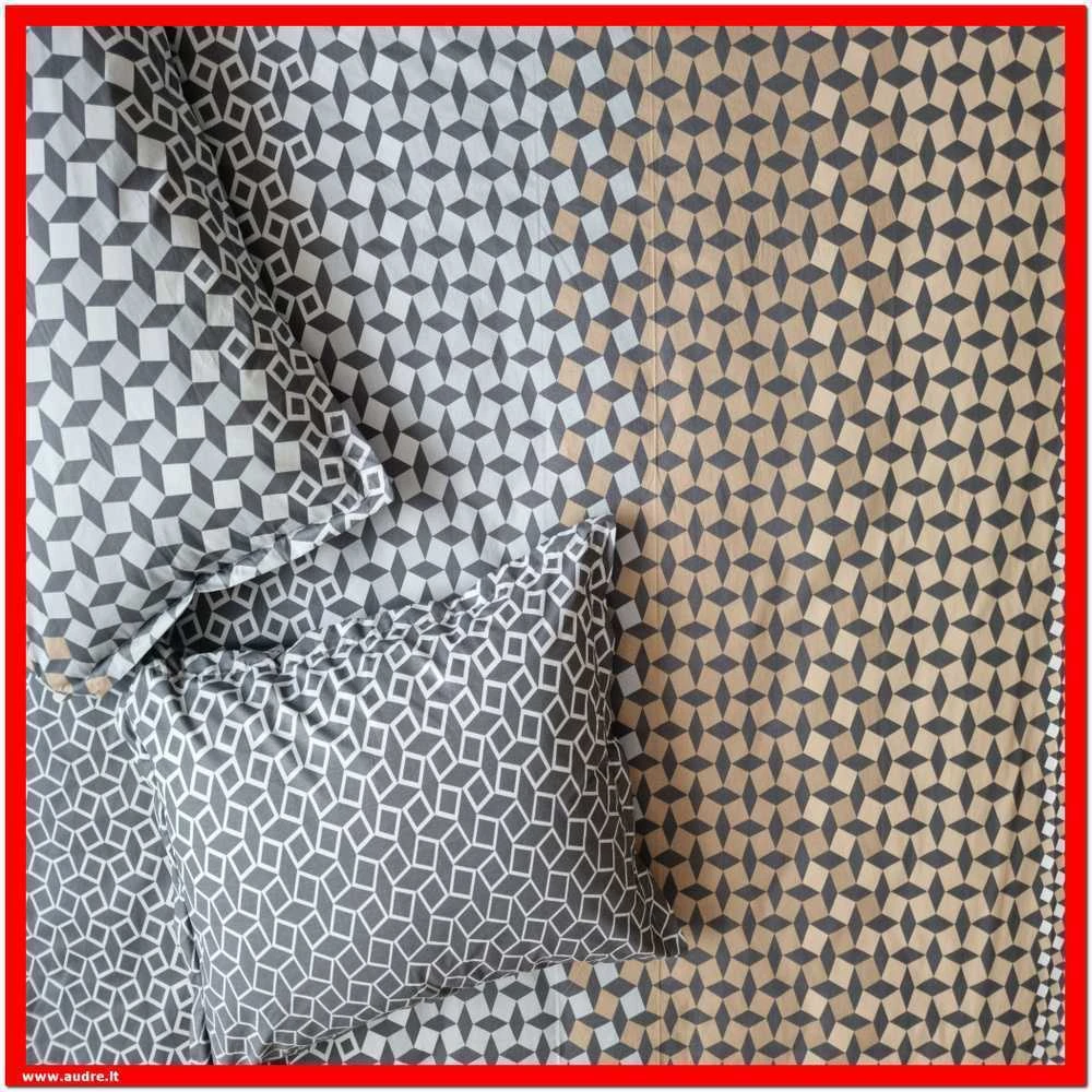 100 proc. medvilnės patalynės komplektas - Antklodės užvalkalas 140x200 cm. + pagalvės užvalkalas 50x70 cm. be užtrauktuko (1 vnt.)