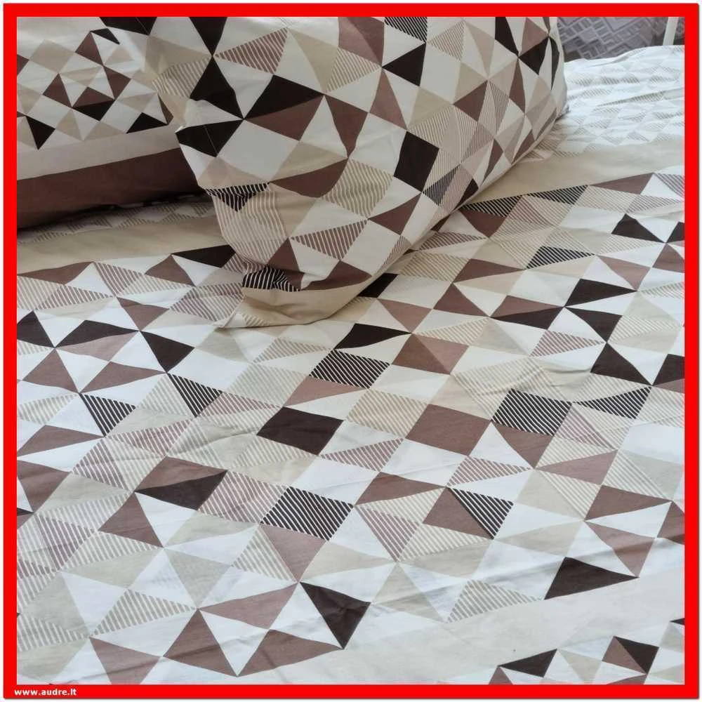 100 proc. medvilnės patalynės komplektas - Antklodės užvalkalas 140x200 cm. + pagalvės užvalkalas 50x70 cm. be užtrauktuko (1 vnt.)
