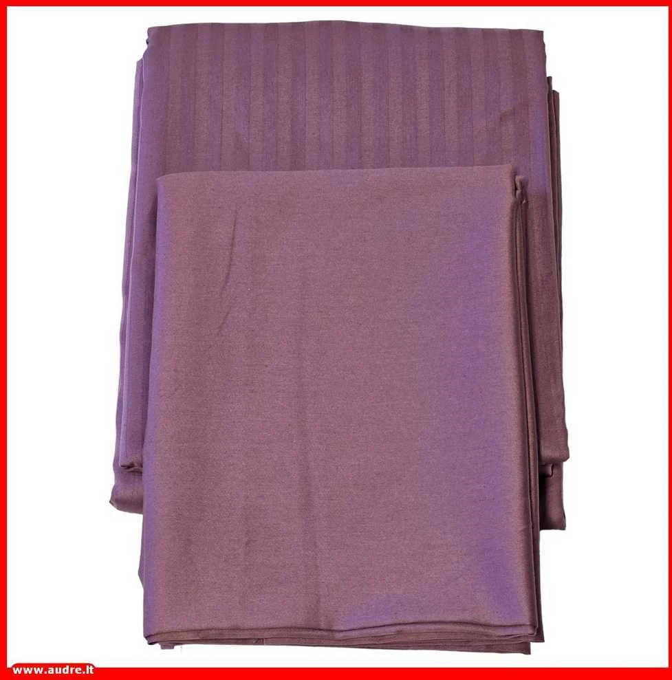 Patalynės komplektas Antklodės ir pagalvės užvalkalų komplektas - Antklodės užvalkalas 200x200 cm. + pagalvės užvalkalai 50x70 cm. (2 vnt.)