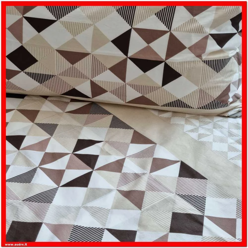 100 proc. medvilnės patalynės komplektas - Antklodės užvalkalas 140x200 cm. + pagalvės užvalkalas 50x70 cm. be užtrauktuko (1 vnt.)