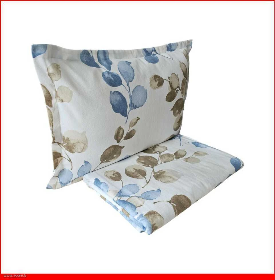 Flanelės pagalvės užvalkalas - 70x70 cm. be užtrauktuko
