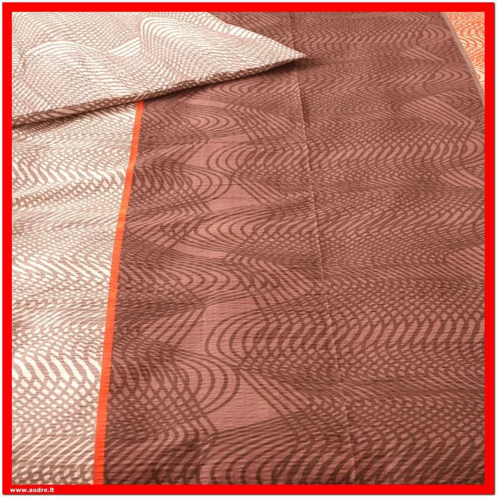 Glamžyto medvilninio audinio antklodės ir pagalvės užvalkalų patalynės komplektas - Antklodės užvalkalas 200x200 cm. + pagalvės užvalkalai 50x70 cm. (2 vnt.)