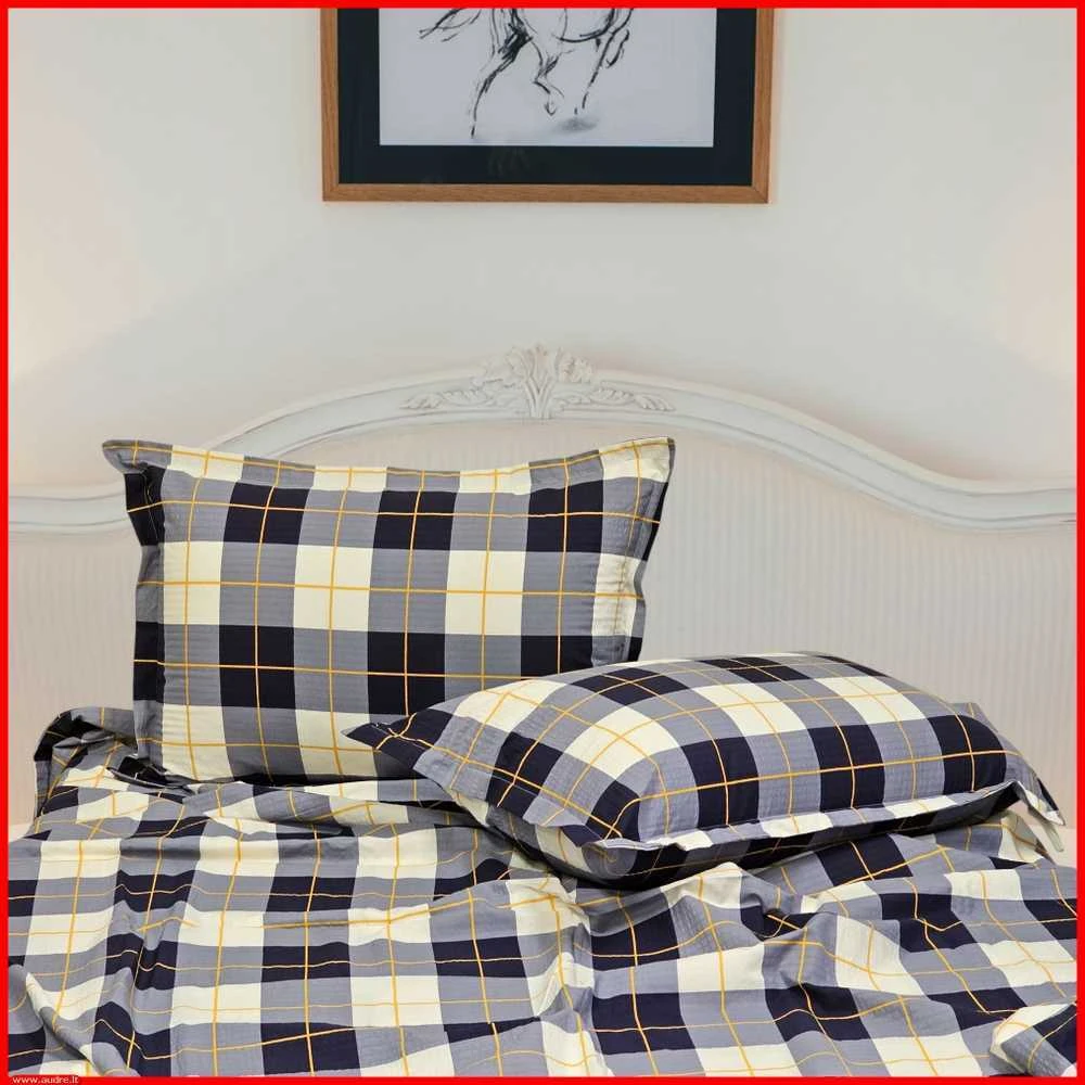 Glamžyto medvilninio audinio antklodės ir pagalvės užvalkalų patalynės komplektas - Antklodės užvalkalas 140x200 cm. + pagalvės užvalkalas 50x70 cm. be užtrauktuko (1 vnt.)