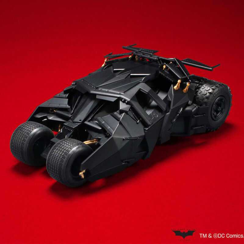 Bandai Batmobilis „Batman Begins“ 1:35 surenkamas modelis