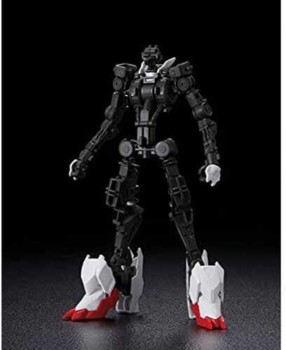 Bandai HG 1/144 GN-004 Gundam Nadleeh collectible figurine