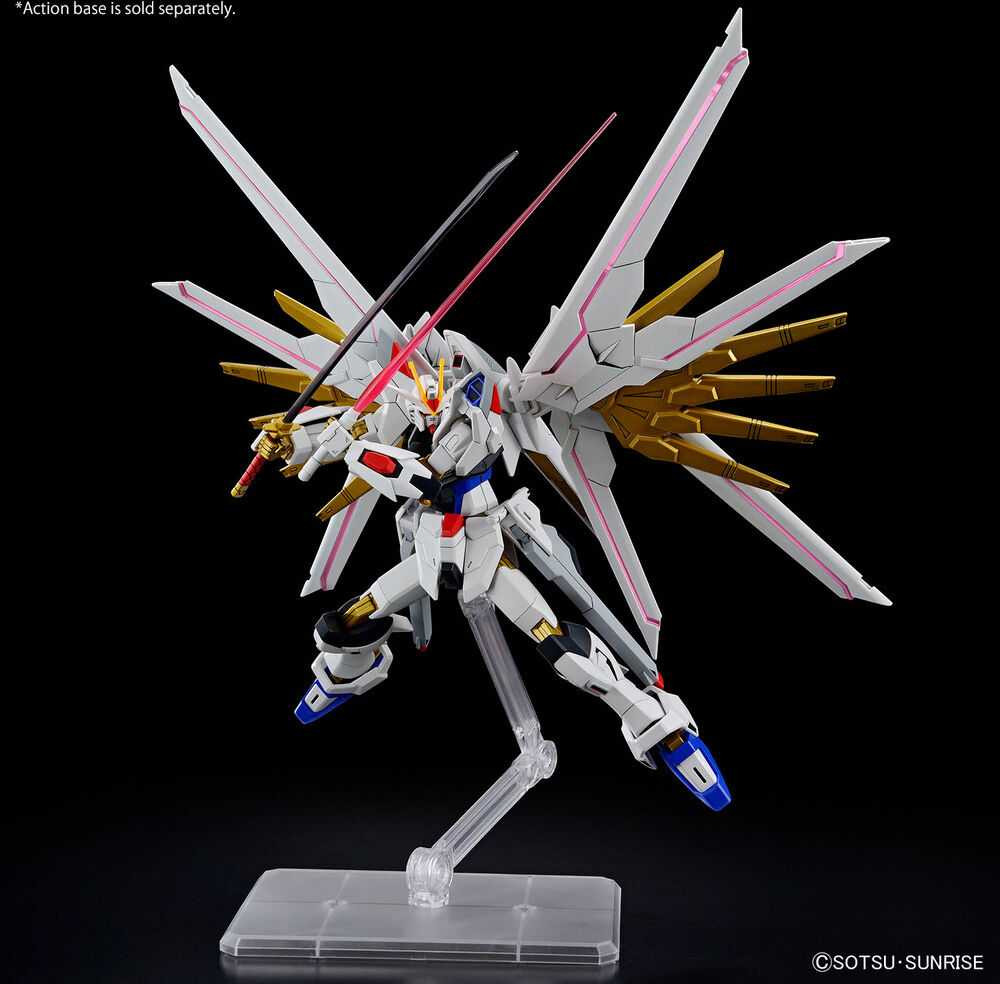 Bandai HGCE 1/144 MIGHTY STRIKE FREEDOM GUNDAM
