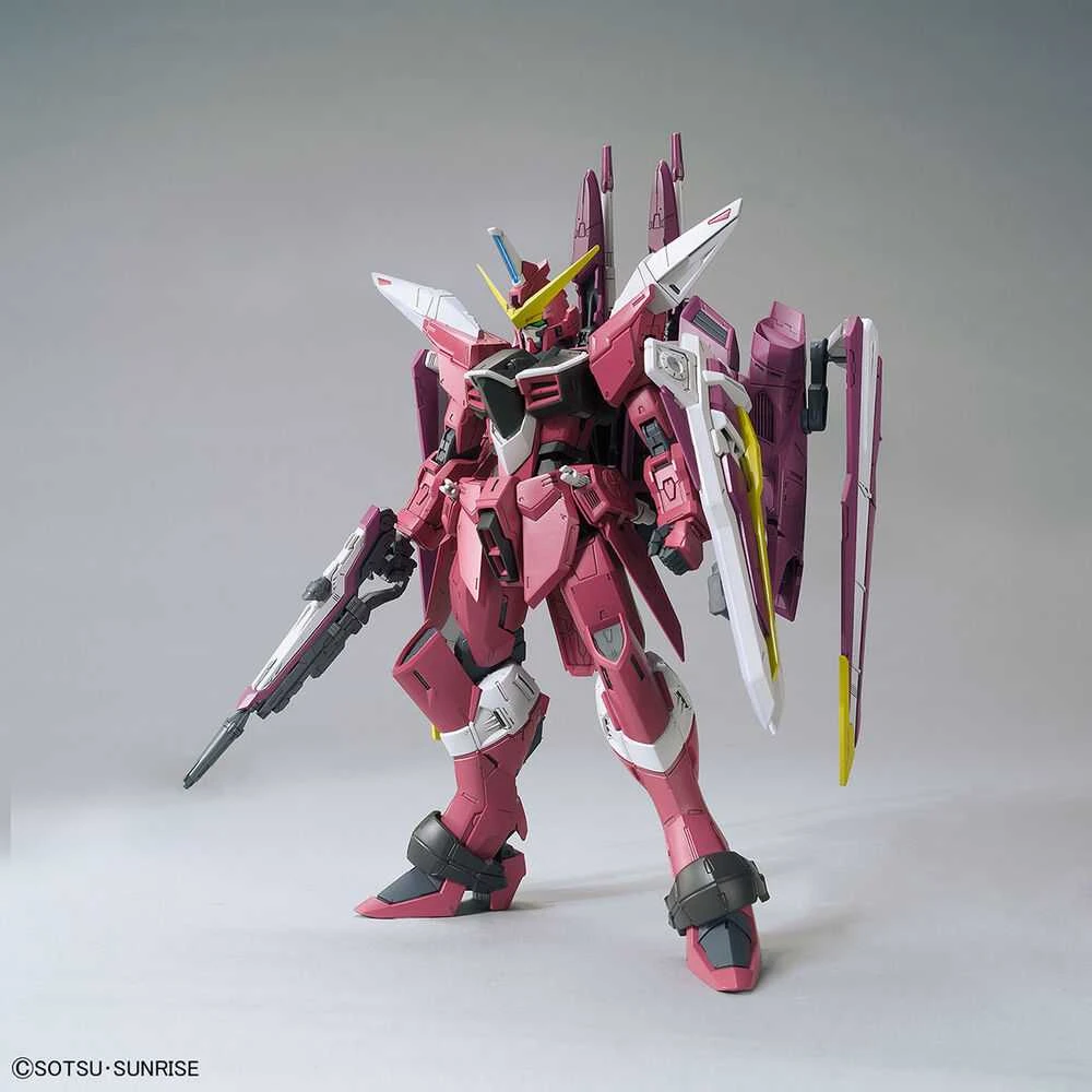 Bandai MG 1/100 ZGMF-19A INFINITE JUSTICE GUNDAM