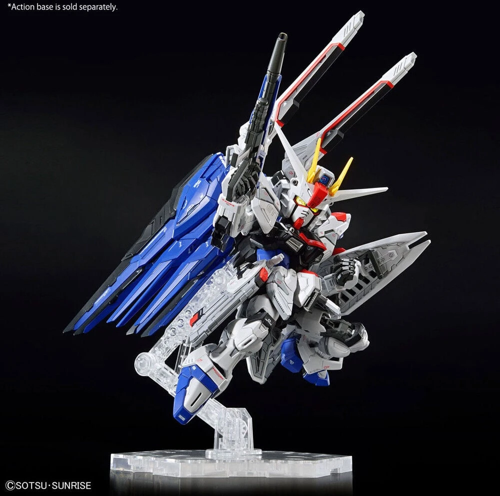 Bandai Kolekcinė Figūrėlė - MGSD Freedom Gundam 115 mm Judantis Modelis