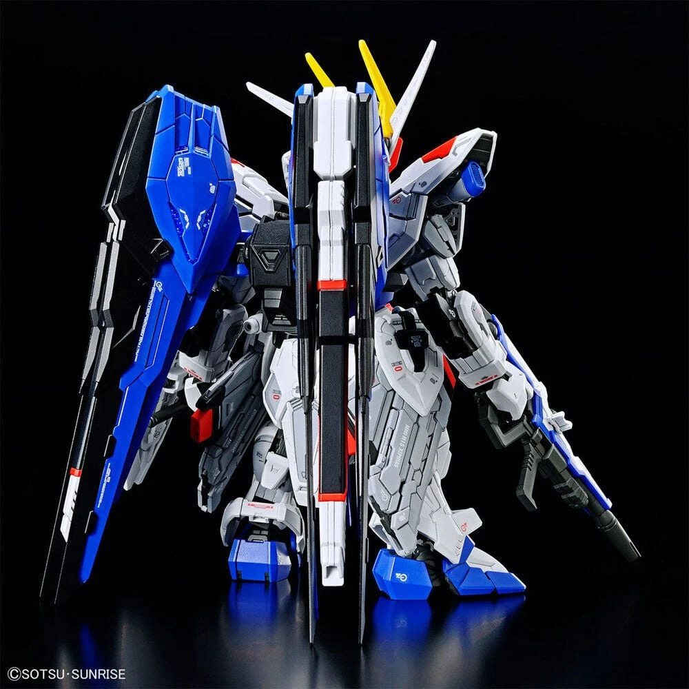 Bandai Kolekcinė Figūrėlė - MGSD Freedom Gundam 115 mm Judantis Modelis
