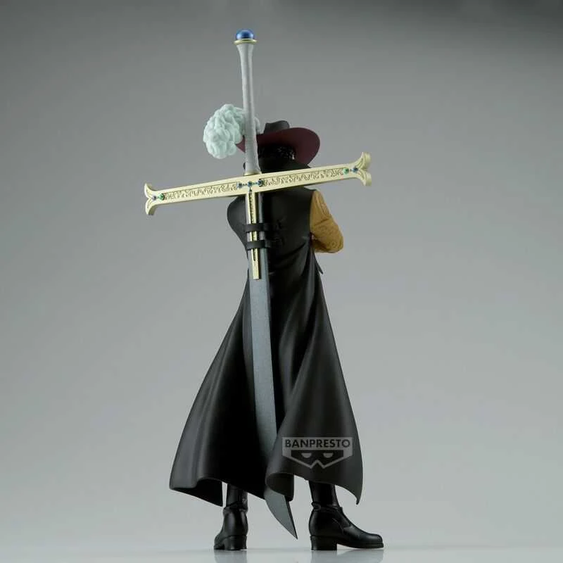 Banpresto One Piece The Grandline Series Dracule figure 17cm