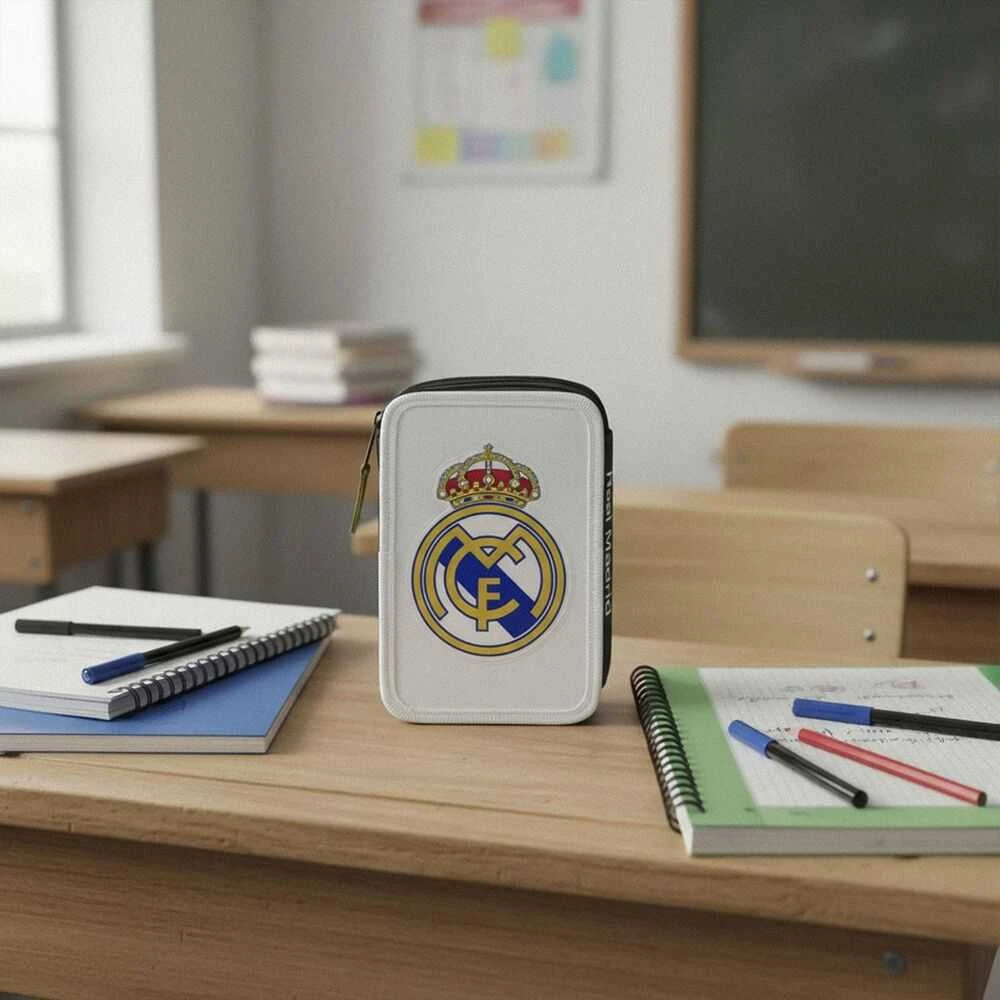 „Real Madrid“ penalas su kanceliarinėmis prekėmis, 44 vnt. 2700001656
