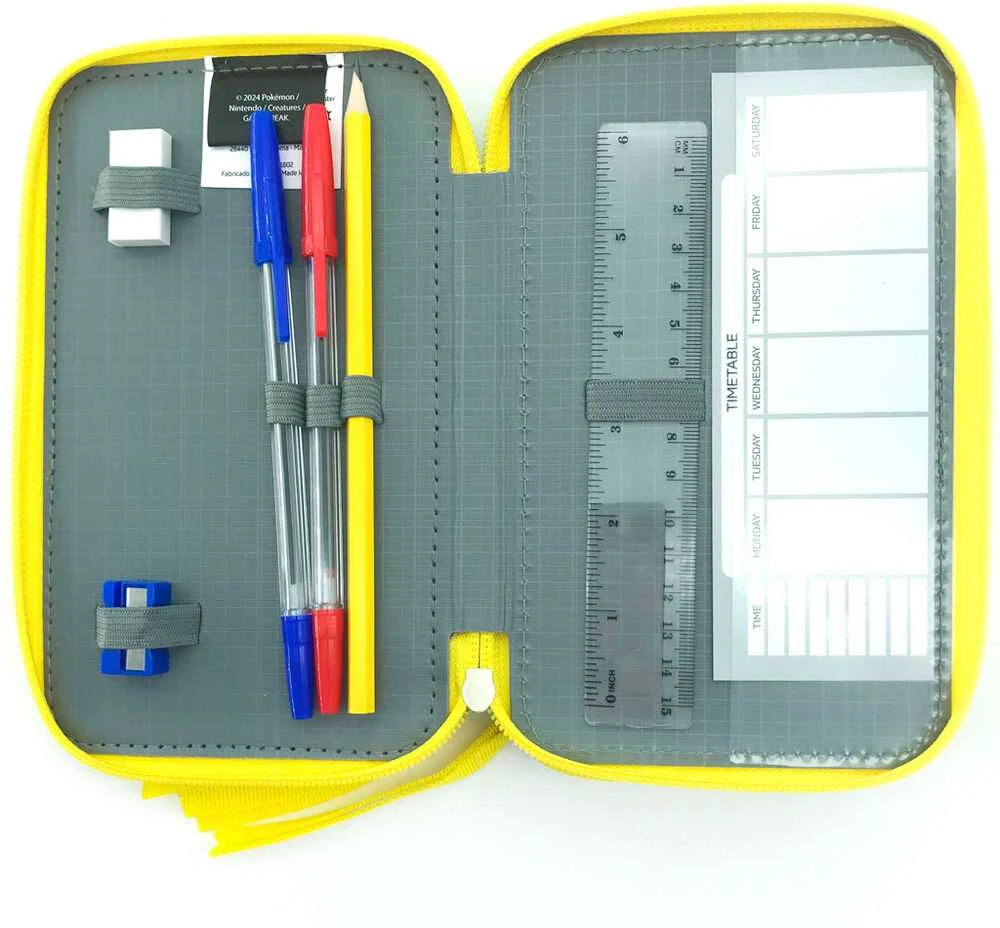Cyp Brands Bluey Leaves triple pencil case