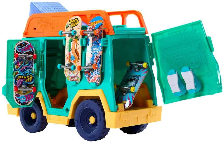 Mattel HOT WHEELS rinkinys – Riedlentininko autobusiukas, įkvėptas Tony Hawk (JGG91)