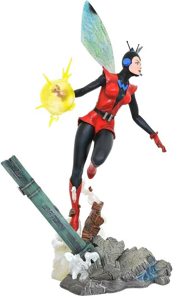 Diamond Select Marvel Gallery Wasp statue 33cm