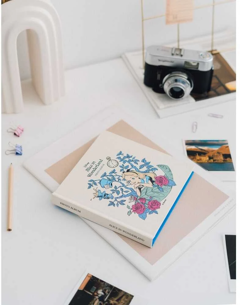 ERIK Disney Alice in Wonderland Self-adhesive Photo album