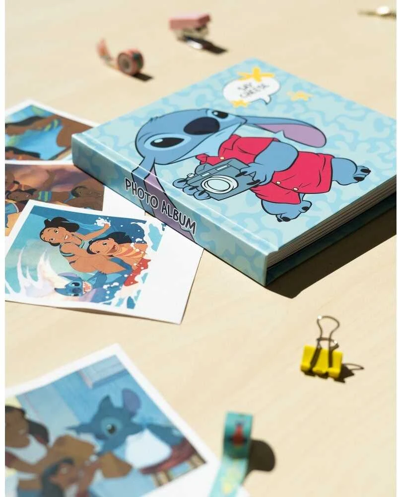 „Disney Stitch“ – nuotraukų albumas 22 nuotraukoms iš „Tropical“ kolekcijos (16x16 cm)