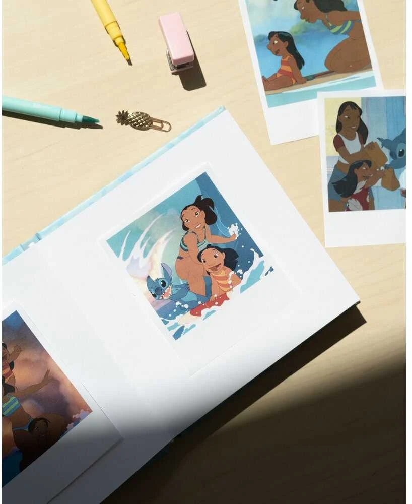 „Disney Stitch“ – nuotraukų albumas 22 nuotraukoms iš „Tropical“ kolekcijos (16x16 cm)