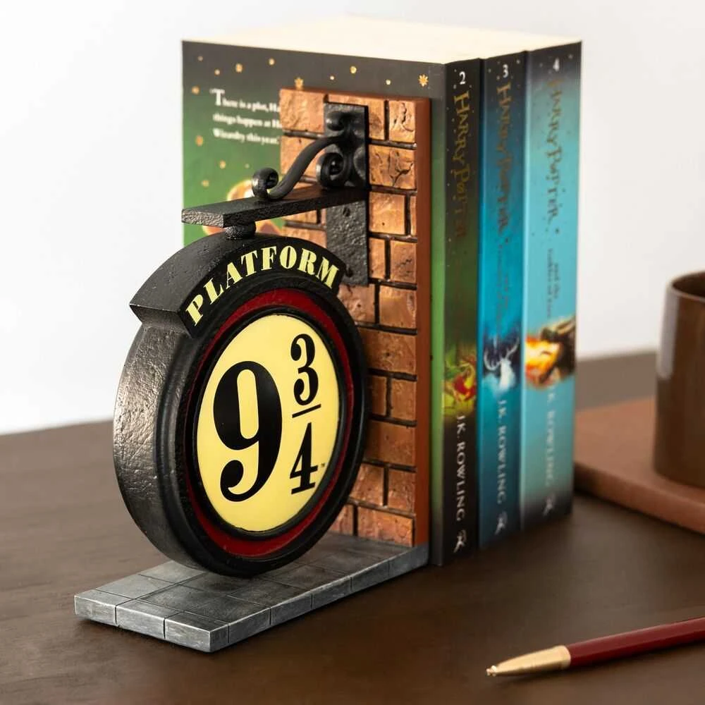 ERIK Harry Potter Platform 9 3/4 bookends