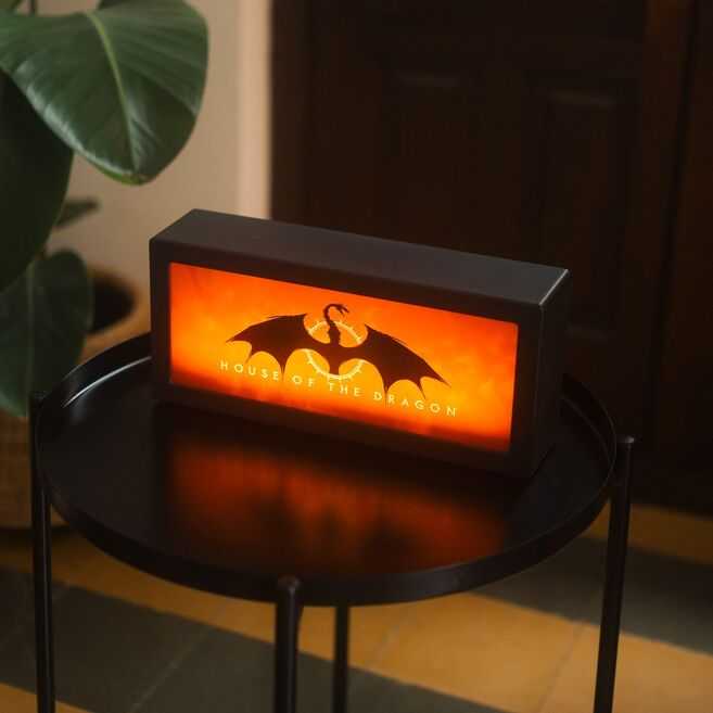 ERIK House of the Dragon Flaming Effect lamp