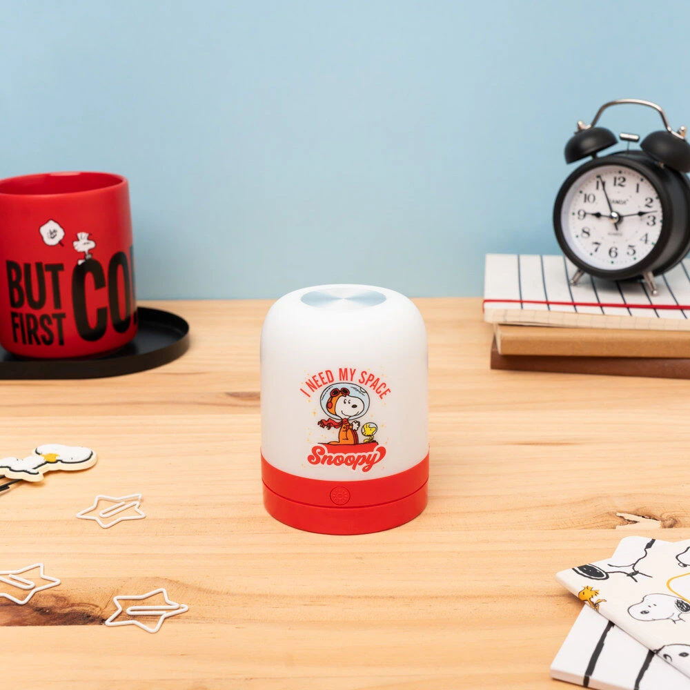ERIK Belaidė USB-C LED naktinė lemputė Snoopy