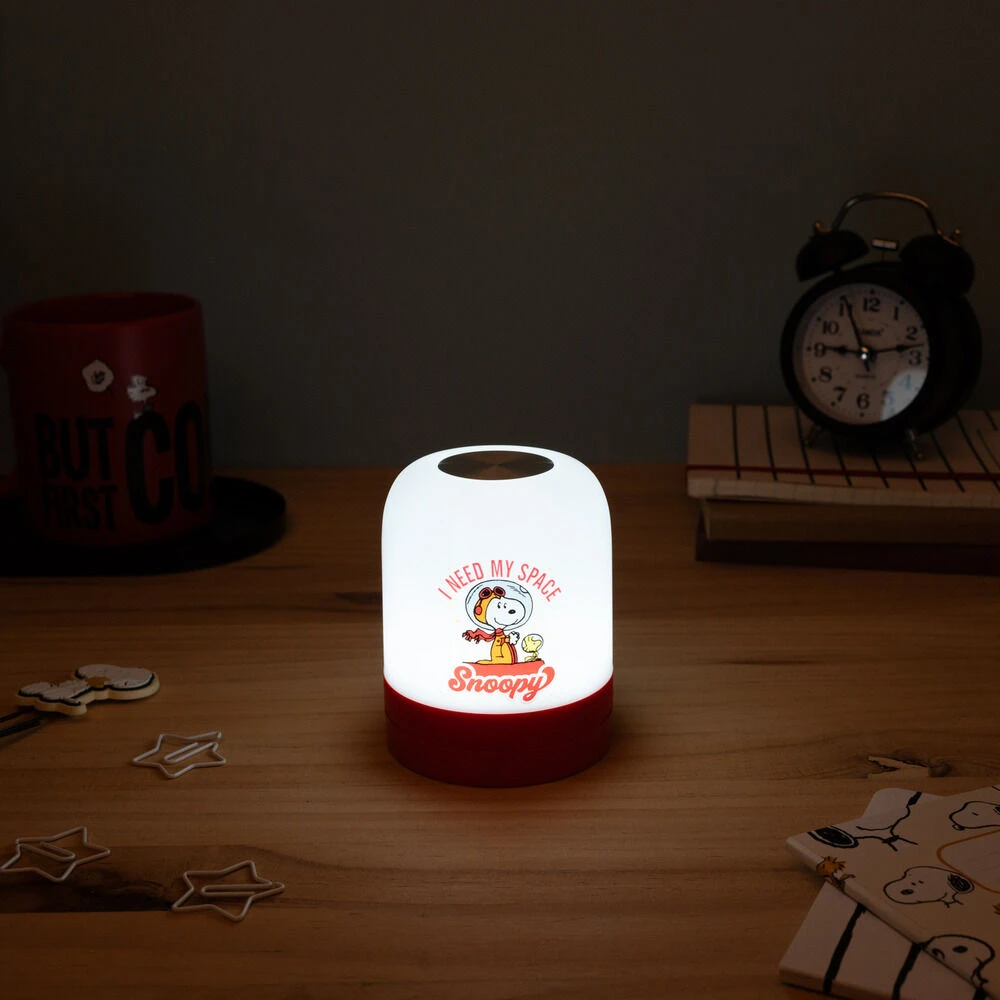 ERIK Belaidė USB-C LED naktinė lemputė Snoopy