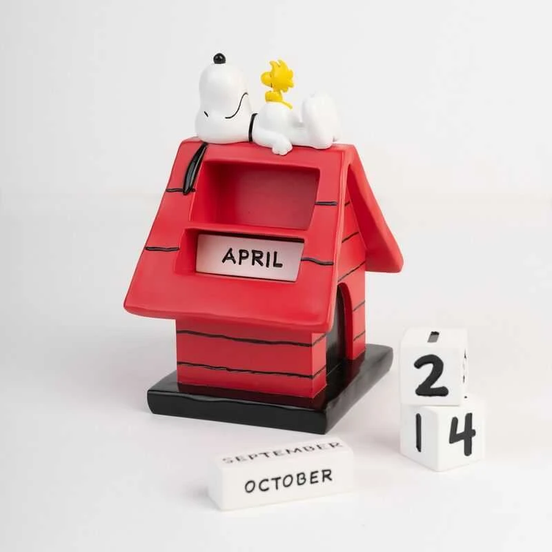 ERIK Snoopy Doghouse 3D perpetual calendar