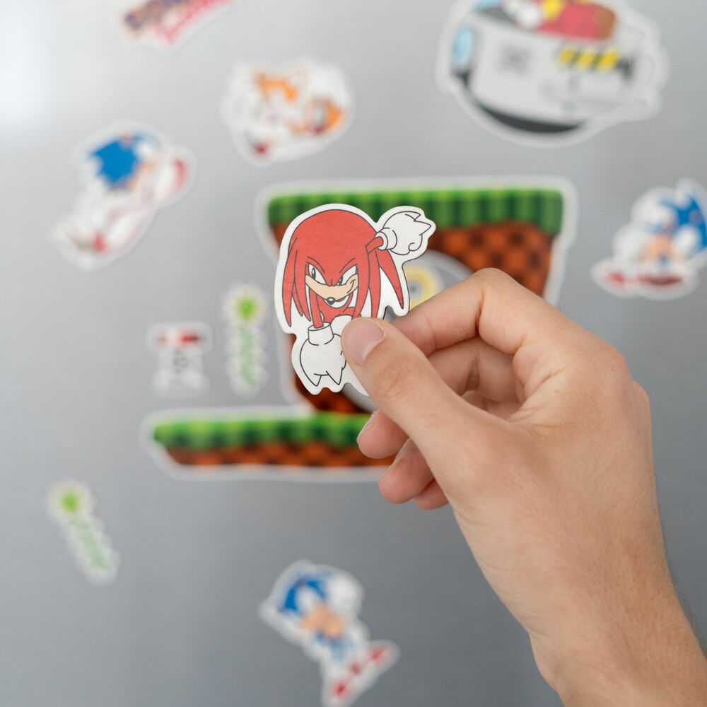 ERIK Sonic the Hedgehog set of die-cut magnets