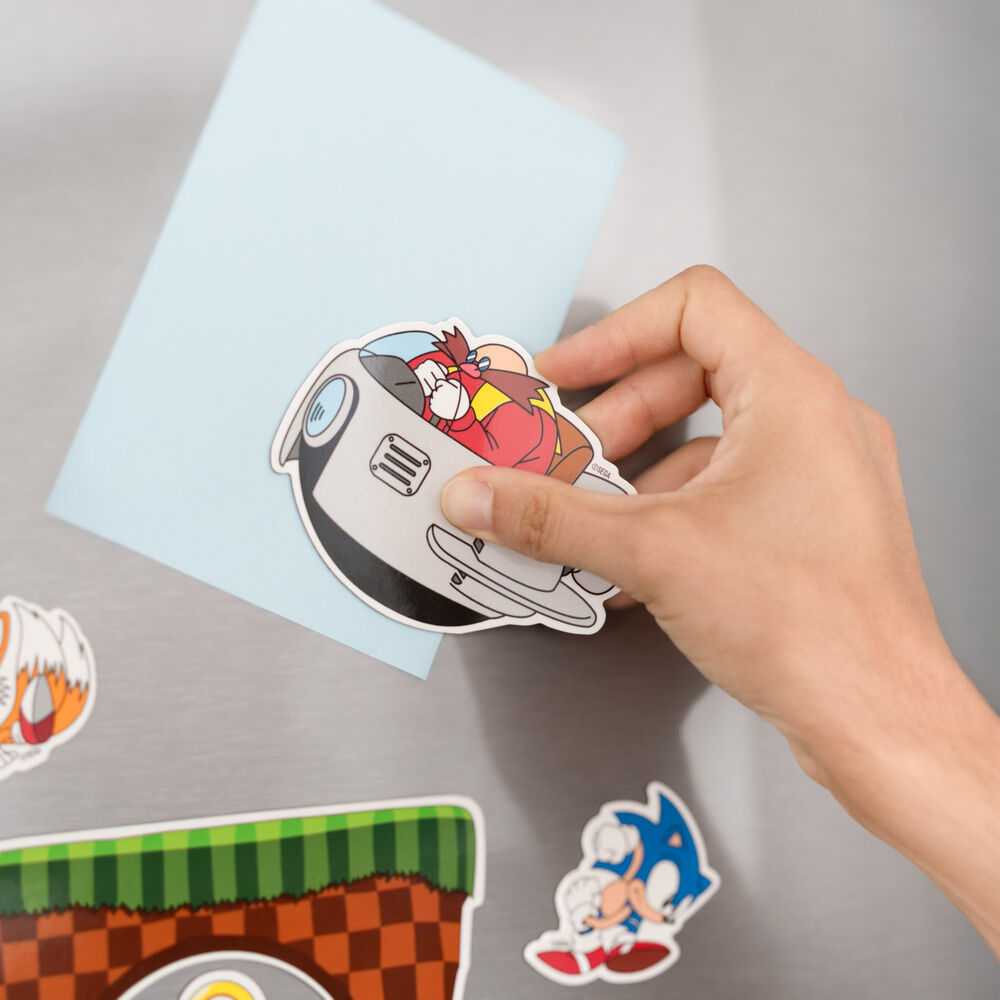 ERIK Sonic the Hedgehog set of die-cut magnets
