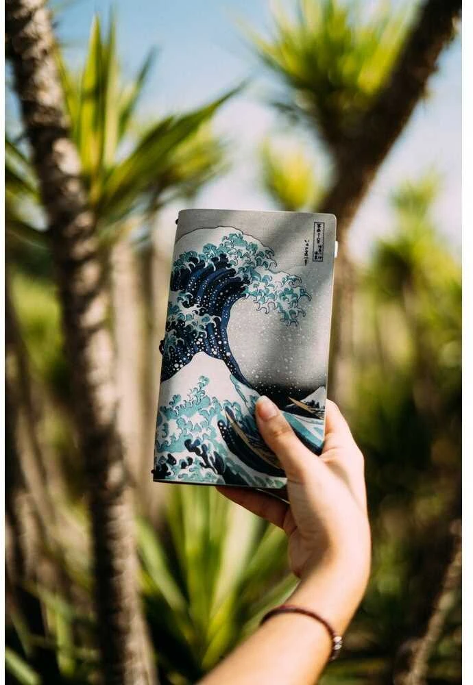 ERIK The Great Wave of Kanagawa Hokusai travel notebook
