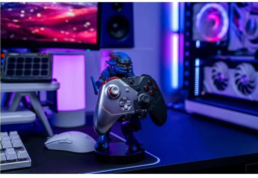 „Cable Guys“ – „Halo Covenant Elite“