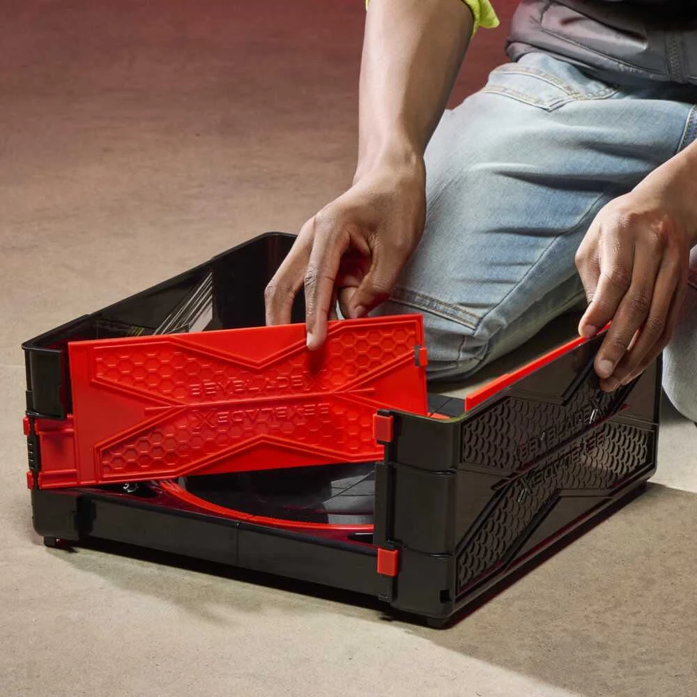 BEYBLADE Nešiojama kovos arena „Beyblade X“