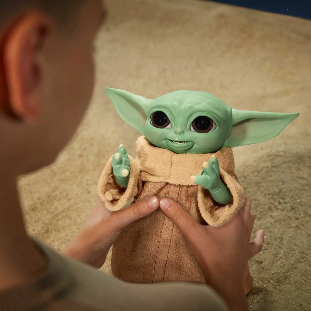 Hasbro Star Žvaigždžių karų SW interaktyvus žaislas Galaktikos užkandžių Grogu 23,5 cm